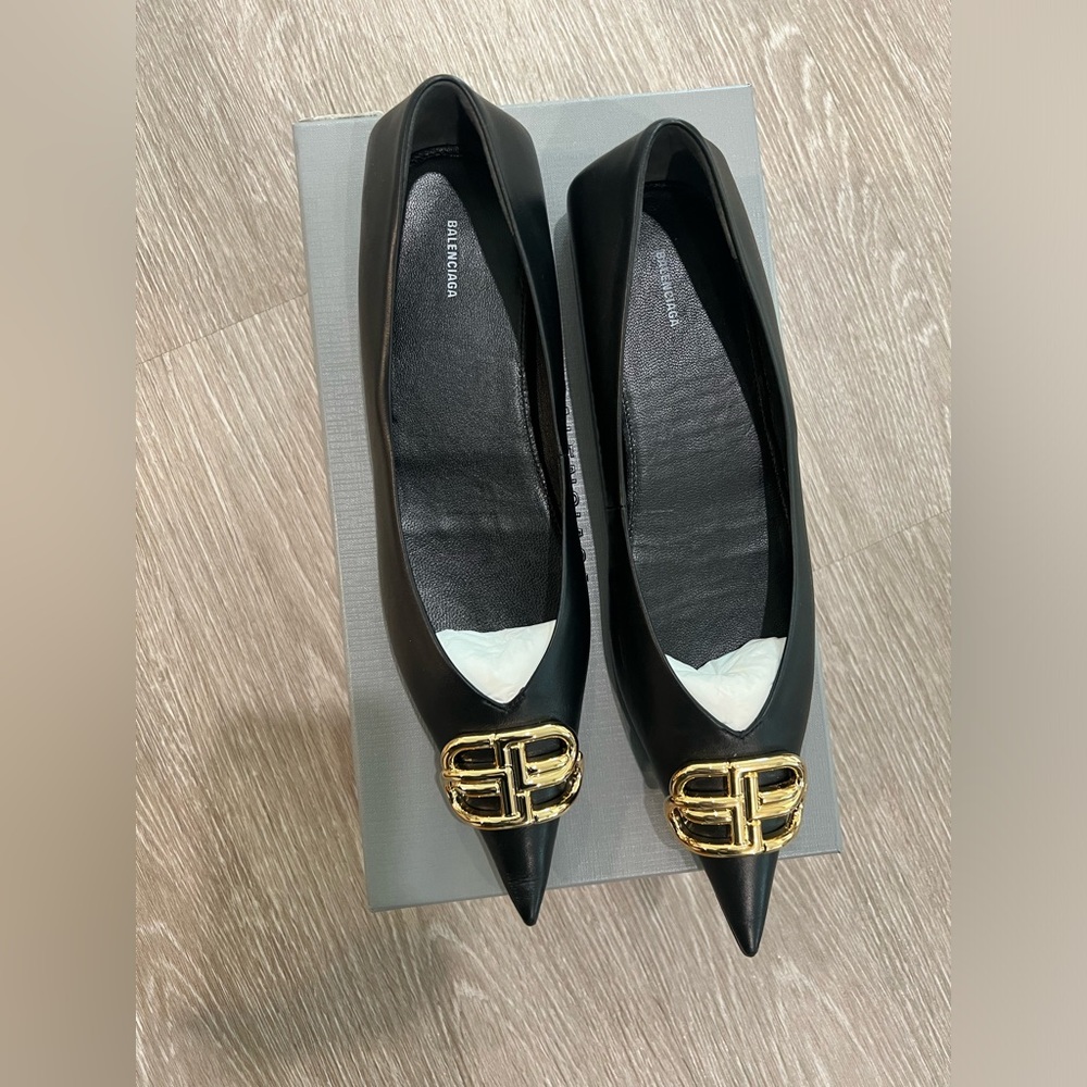 Balenciaga Nappa Pointy BB Knife Size 40